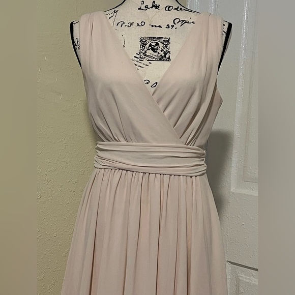 Lulu's  Thoughts of Hue Gardenia Surplice Maxi Dress - Picture 3 of 8